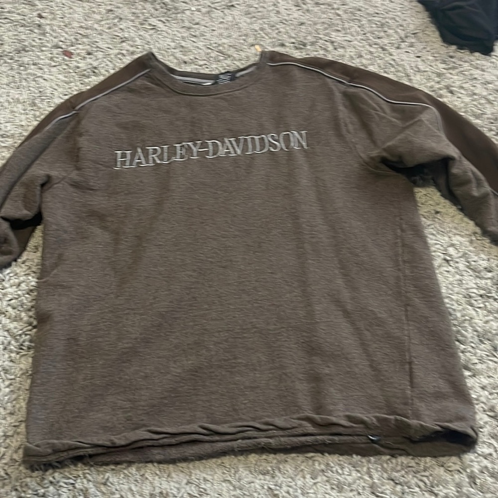 brown crewneck